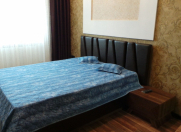 İcarəyə verilir 2 otaqlı 75 m2 köhnə tikili Sahil