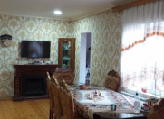 Satılır 7 otaqlı 235 m2 həyət evi İnşaatçılar m.