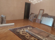 Satılır 4 otaqlı 95 m2 köhnə tikili 8 km