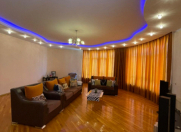 Satılır 4 otaqlı 225 m2 yeni tikili 28 May m.