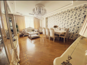 Satılır 4 otaqlı 135 m2 yeni tikili 4 mkr