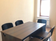 İcarəyə verilir 1 otaqlı 15 m2 ofis Fəvvarələr meydanı