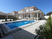 Satılır 6 otaqlı 600 m2 bağ evi Şüvəlan