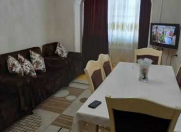 Satılır 2 otaqlı 60 m2 köhnə tikili Bakıxanov