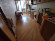 Satılır 2 otaqlı 90 m2 köhnə tikili 9 mkr