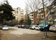 Satılır 4 otaqlı 90 m2 köhnə tikili 8 km