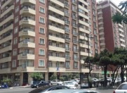 Satılır 4 otaqlı 164 m2 yeni tikili 28 May m.