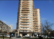 Satılır 4 otaqlı 143 m2 yeni tikili Azadlıq prospekti m.