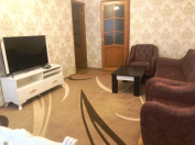 İcarəyə verilir 3 otaqlı 80 m2 köhnə tikili Sahil m.