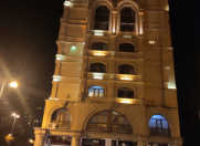 Satılır 3 otaqlı 101 m2 köhnə tikili Heydər Əliyev Mərkəzi