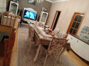 Satılır 5 otaqlı 220 m2 həyət evi Badamdar