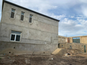 Satılır 6 otaqlı 260 m2 villa Heydər Əliyev sarayı