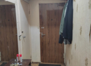 Satılır 2 otaqlı 42 m2 köhnə tikili Memar Əcəmi m.