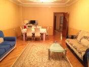 İcarəyə verilir 3 otaqlı 157 m2 yeni tikili Nəriman Nərimanov m.