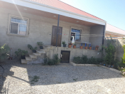 Satılır 3 otaqlı 100 m2 həyət evi Ramana