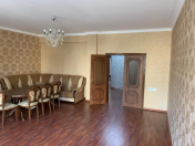 Satılır 5 otaqlı 192 m2 yeni tikili Həzi Aslanov m.