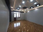 Satılır 2 otaqlı 90 m2 yeni tikili Gənclik m.