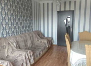 Satılır 5 otaqlı 120 m2 köhnə tikili Əhmədli m.