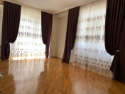 Satılır 2 otaqlı 95 m2 yeni tikili Gənclik m.