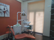 Satılır 10 otaqlı 212 m2 obyekt Tibb Universiteti