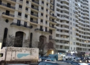 Satılır 2 otaqlı 205 m2 obyekt Nəsimi bazarı