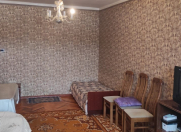 Satılır 1 otaqlı 35 m2 köhnə tikili İnşaatçılar m.