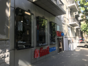 Satılır 2 otaqlı 200 m2 obyekt Axundov bağı