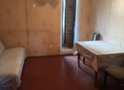 İcarəyə verilir 2 otaqlı 45 m2 köhnə tikili 1 mkr