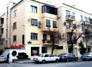 İcarəyə verilir 2 otaqlı 50 m2 köhnə tikili 28 May m.