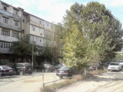 Satılır 4 otaqlı 110 m2 köhnə tikili Neapol dairəsi