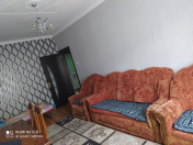 İcarəyə verilir 2 otaqlı 65 m2 köhnə tikili Əhmədli m.