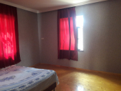 Satılır 5 otaqlı 242 m2 həyət evi Masazır