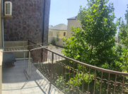 Satılır 7 otaqlı 400 m2 həyət evi Badamdar