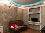 İcarəyə verilir 4 otaqlı 170 m2 yeni tikili Gənclik m.