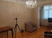 İcarəyə verilir 3 otaqlı 80 m2 köhnə tikili Əhmədli m.