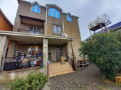 Satılır 8 otaqlı 280 m2 həyət evi Masazır