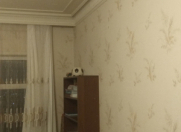 Satılır 3 otaqlı 60 m2 köhnə tikili Neapol dairəsi