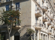 Satılır 4 otaqlı 145 m2 köhnə tikili 28 May m.