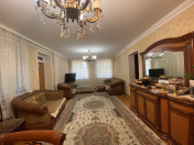 Satılır 5 otaqlı 140 m2 həyət evi Heydər Məscidi