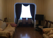İcarəyə verilir 2 otaqlı 80 m2 köhnə tikili 28 May m.