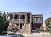 Satılır 7 otaqlı 260 m2 həyət evi Mərdəkan