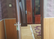 Satılır 4 otaqlı 90 m2 köhnə tikili Elit ticarət mərkəzi