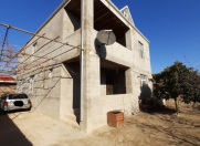 Satılır 7 otaqlı 200 m2 yeni tikili Binə