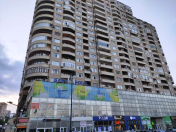 Satılır 5 otaqlı 310 m2 obyekt Zərifə Əliyeva adına park