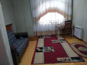 İcarəyə verilir 2 otaqlı 70 m2 köhnə tikili Bakıxanov