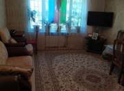 Satılır 4 otaqlı 90 m2 köhnə tikili Badamdar