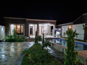 İcarəyə verilir 4 otaqlı 250 m2 bağ evi Şüvəlan Park ticarət mərkəzi