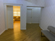 İcarəyə verilir 2 otaqlı 100 m2 yeni tikili 28 May m.
