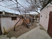 Satılır 6 otaqlı 150 m2 həyət evi Bakıxanov