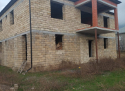 Satılır 8 otaqlı 15 m2 həyət evi Masallı